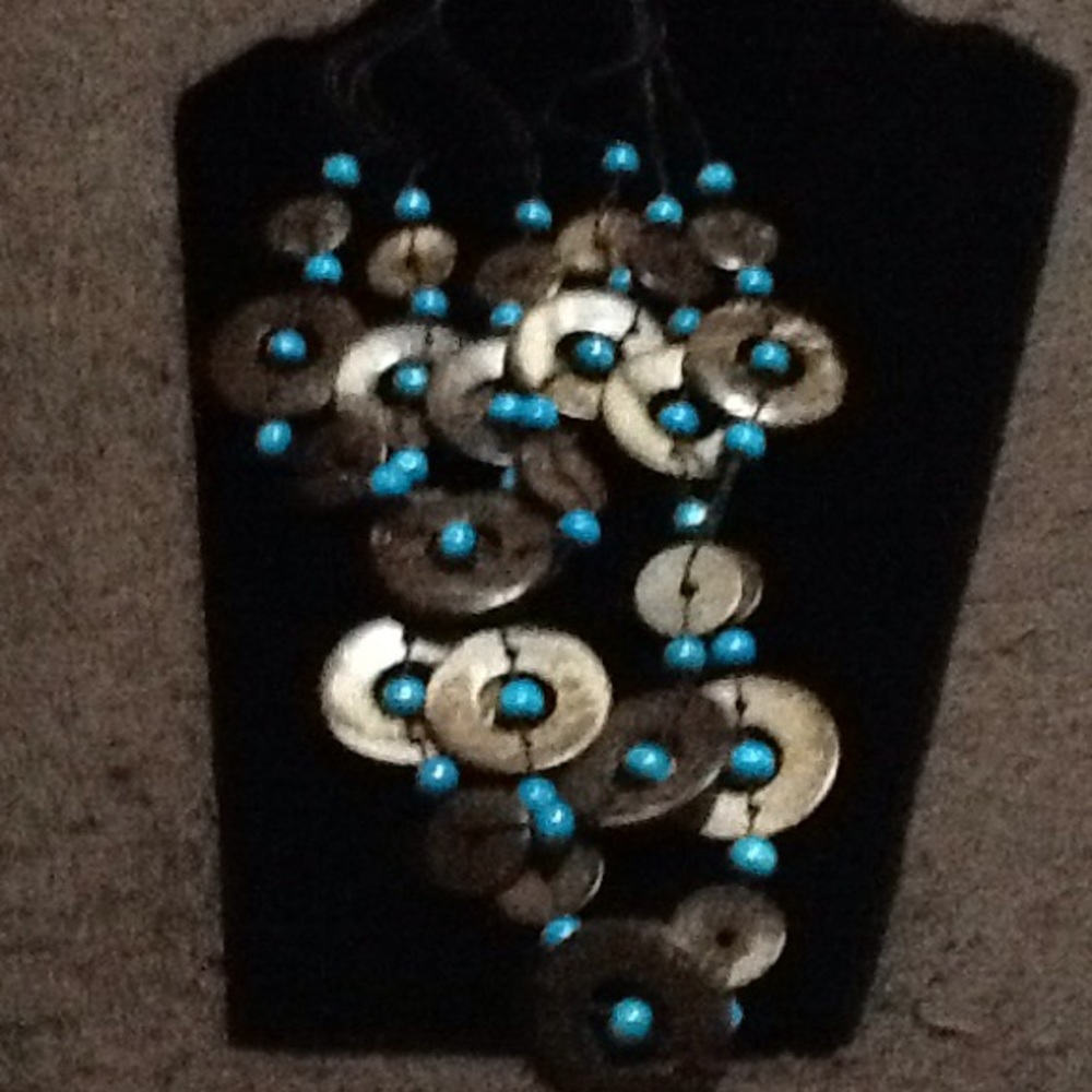Necklace - Picture 4 of 4